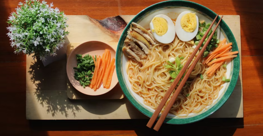 Learn How to Make a Quick and Easy Ramen Noodle and Egg Recipe